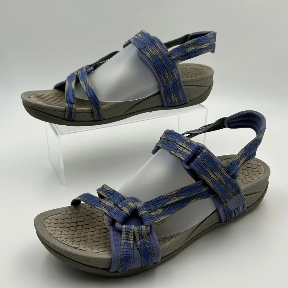 BareTraps sport sandals